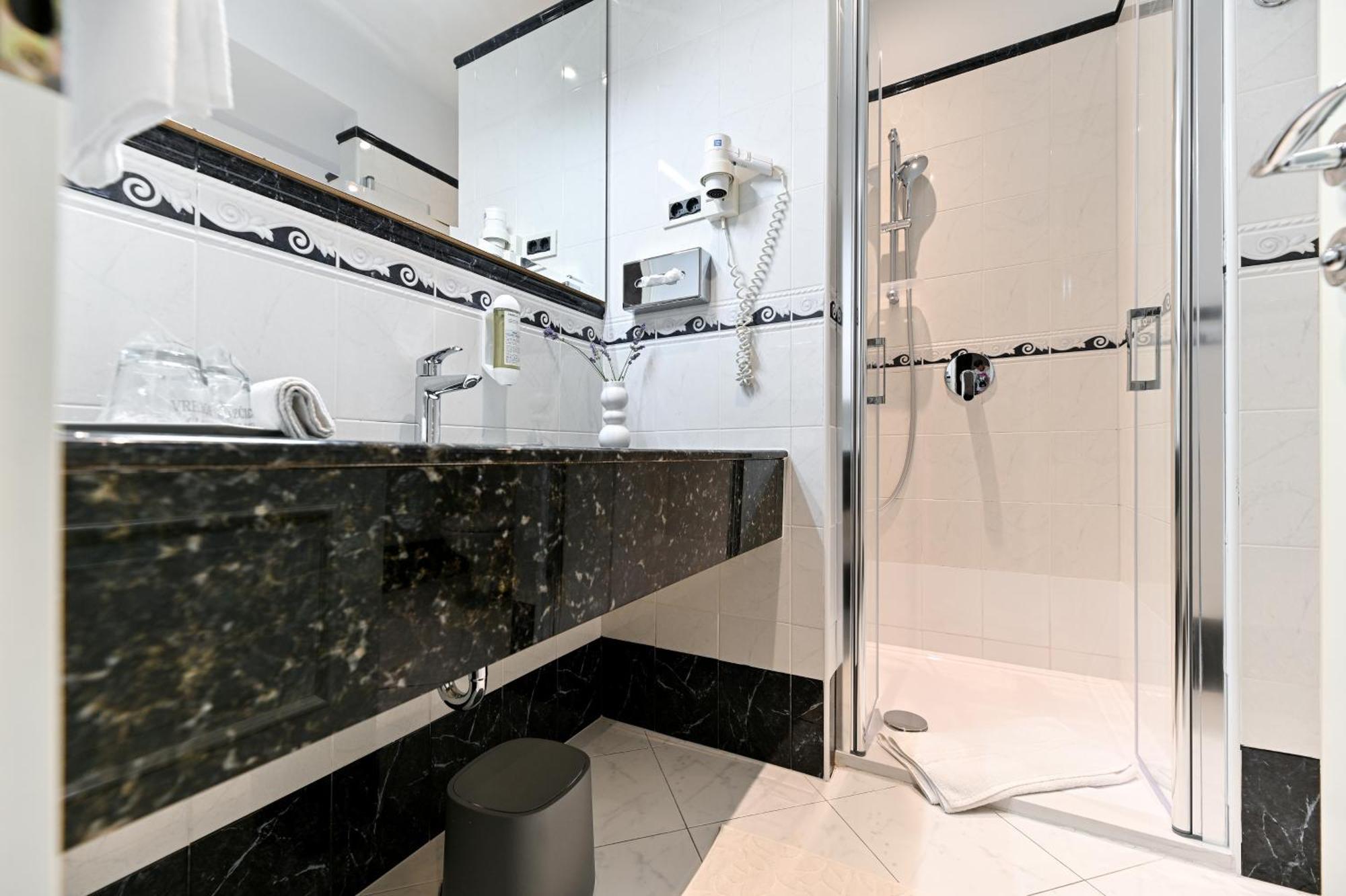 Villa Hresc M Задар Екстериор снимка